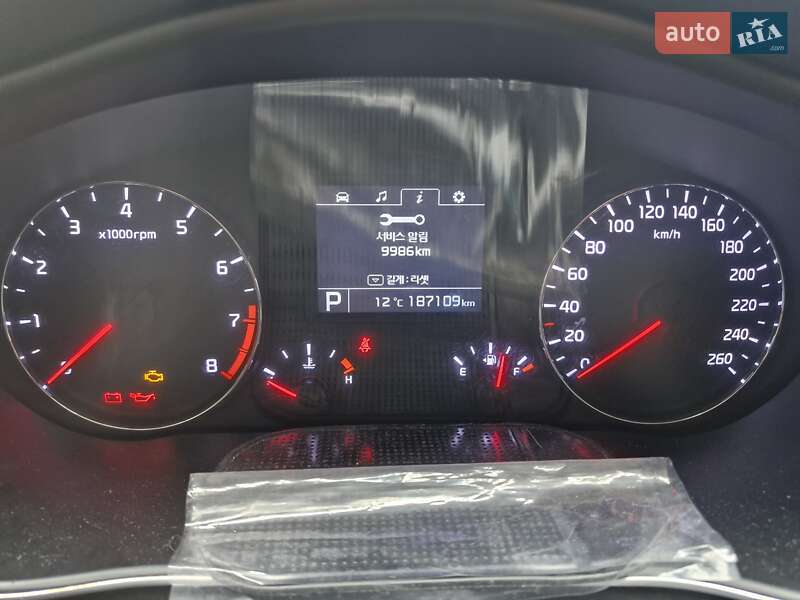 Седан Kia K7 2015 в Києві фото 26 Седан Kia K7 2015 в Києві