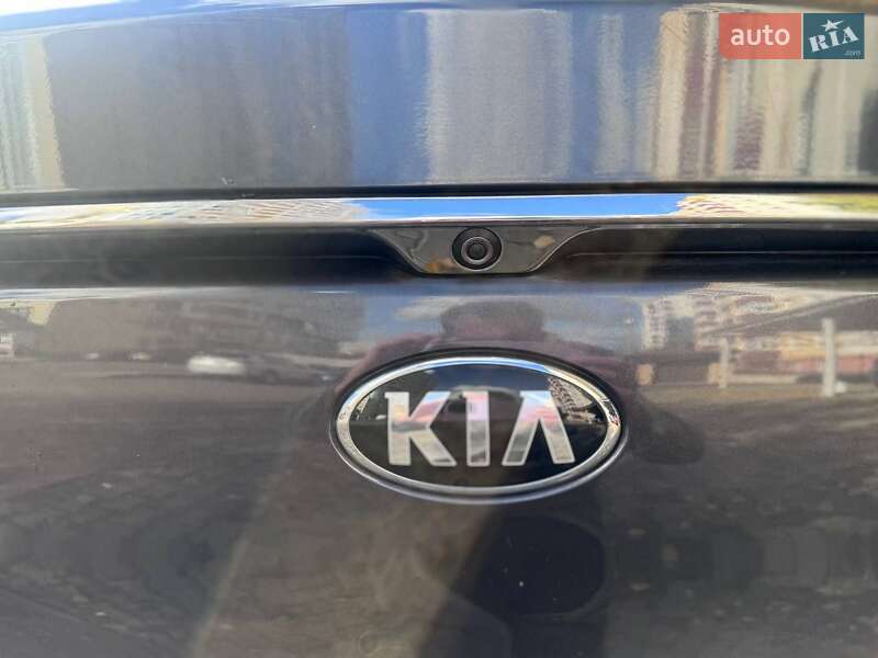 Седан Kia K7 2018 в Хмельницькому