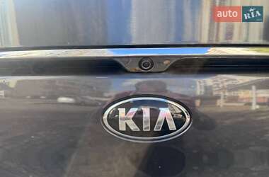 Седан Kia K7 2018 в 