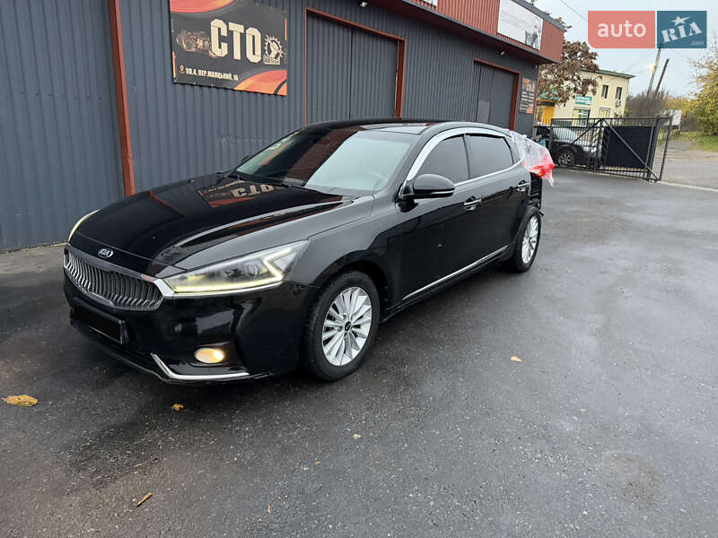 Седан Kia K7 2016 в Одессе