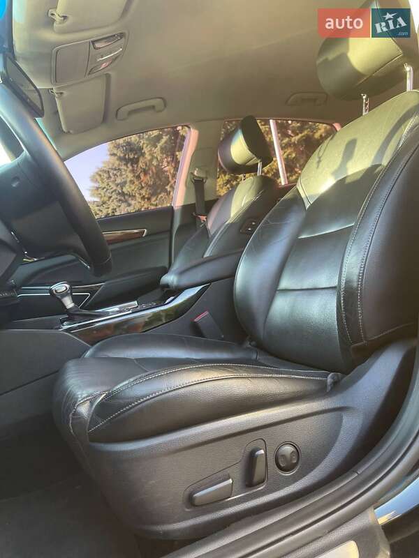 Седан Kia K7 2016 в Одессе фото 41 Седан Kia K7 2016 в Одессе