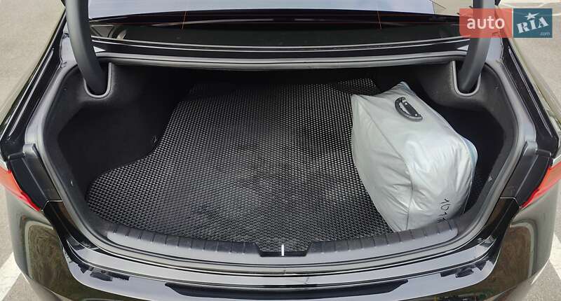 Седан Kia K7 2017 в Виннице