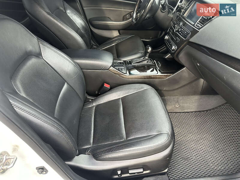 Седан Kia K7 2013 в Одесі фото 22 Седан Kia K7 2013 в Одесі