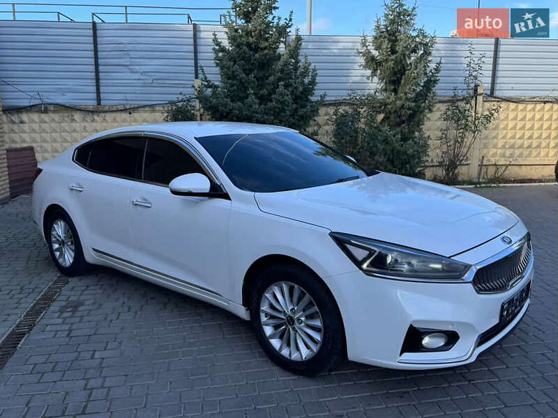 Седан Kia K7 2016 в Харькове