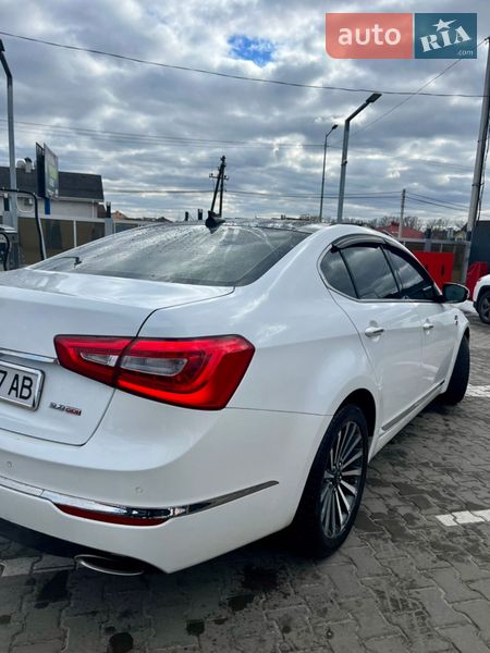 Седан Kia K7 2015 в Києві