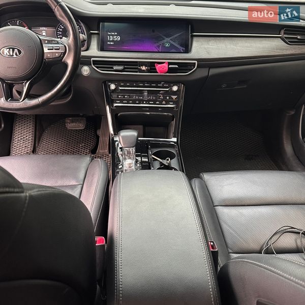 Седан Kia K7 2019 в Киеве