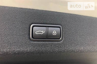 Седан Kia K900 2019 в 