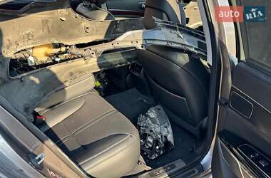 Седан Kia K900 2014 в 