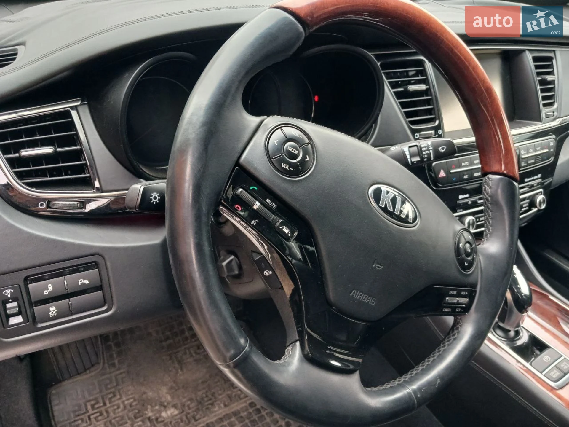 2015 Kia K900 - мініатюра 11