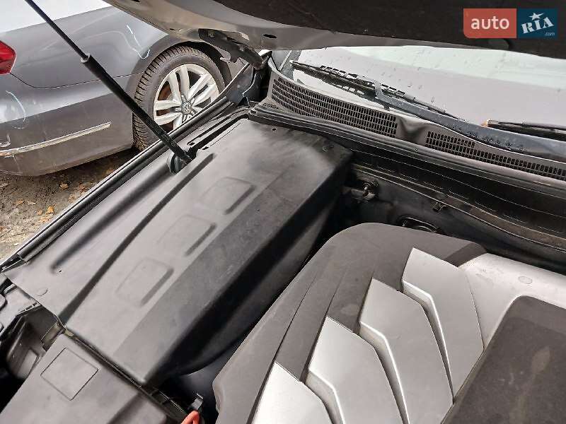 Седан Kia K900 2015 в Киеве фото 18 Седан Kia K900 2015 в Киеве