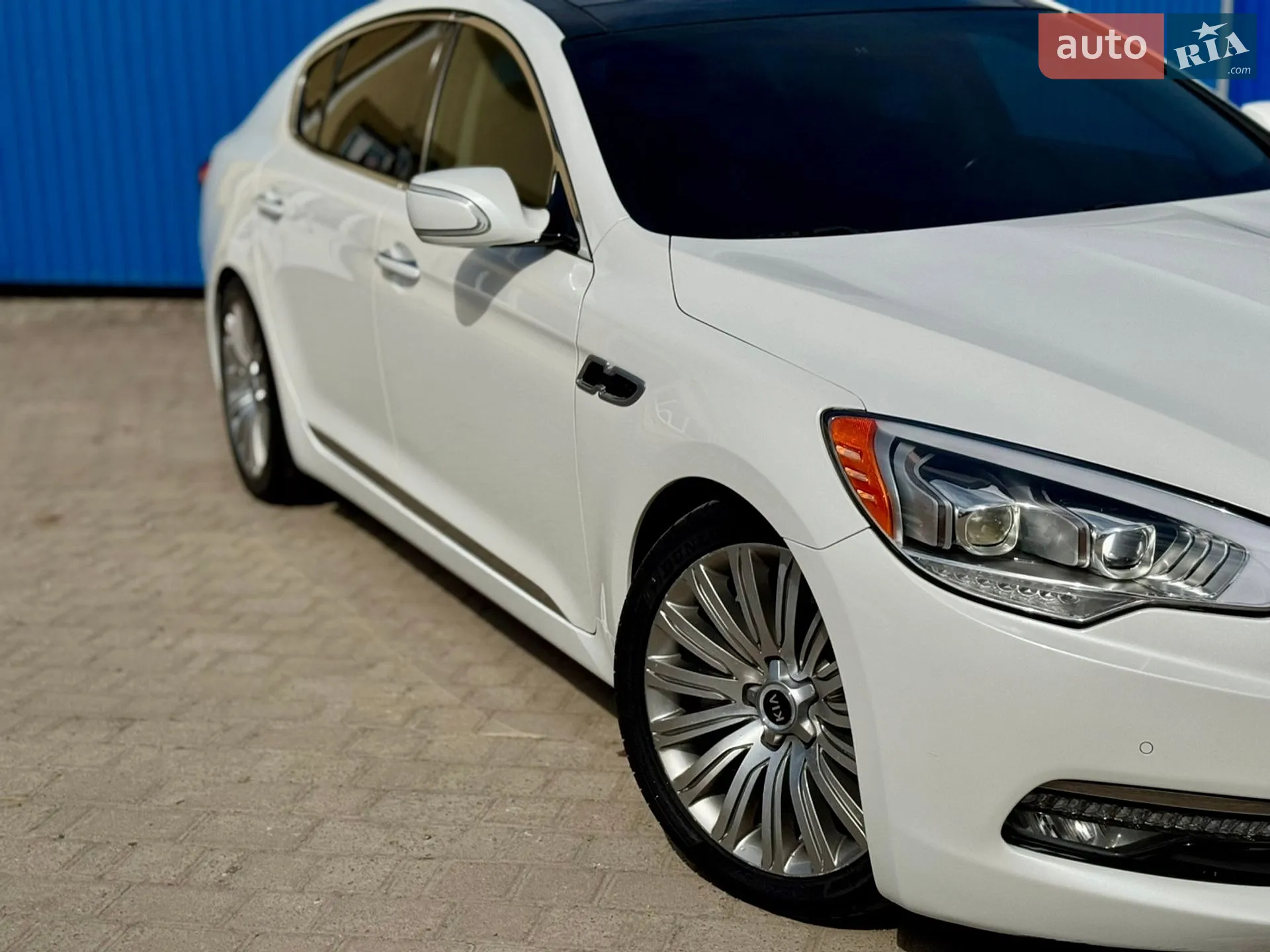 2015 Kia K900 - мініатюра 11