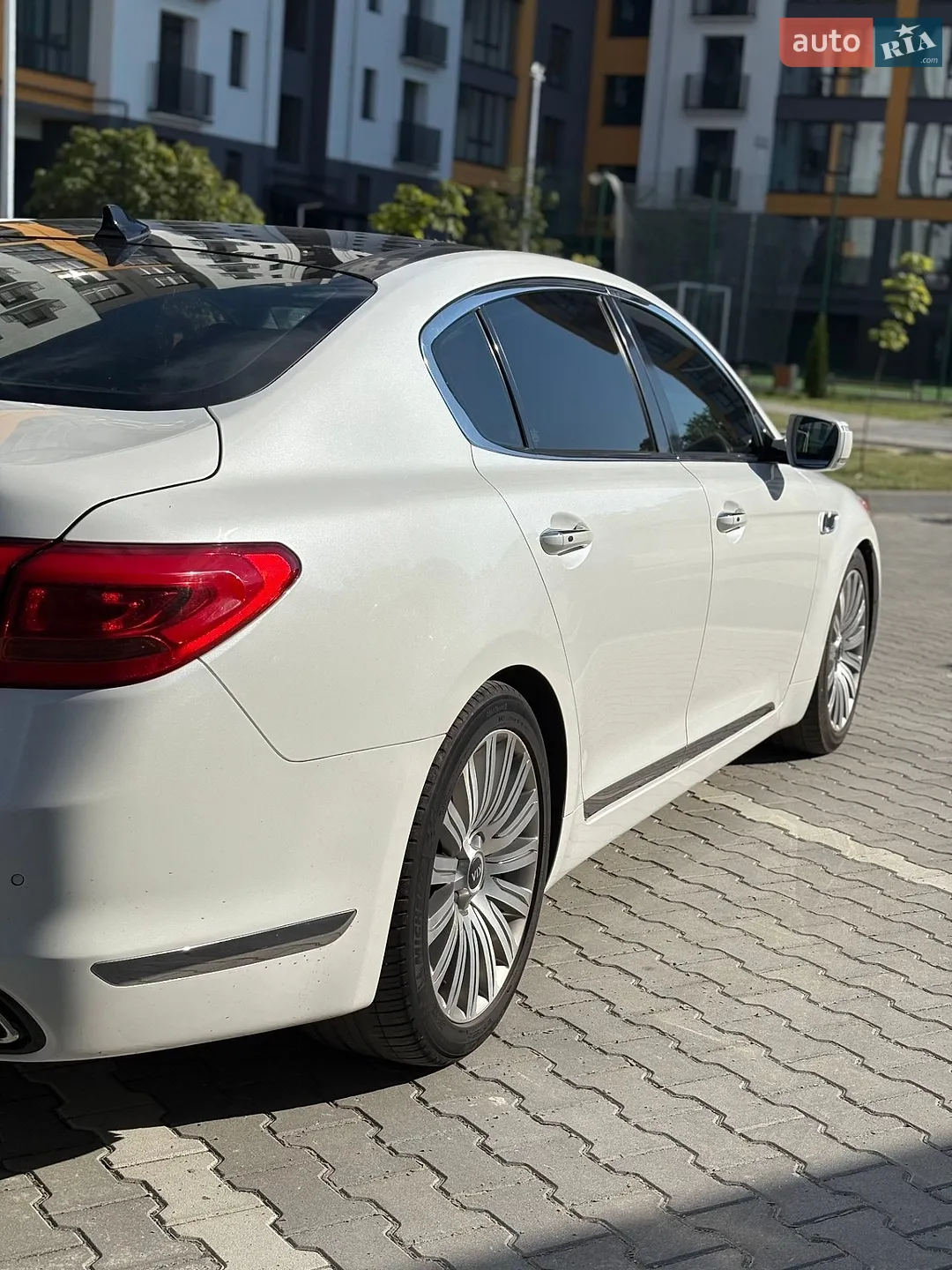 2015 Kia K900 - мініатюра 14