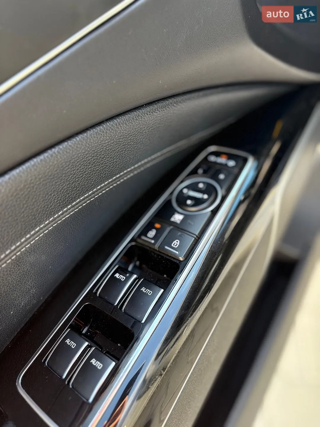 2015 Kia K900 - мініатюра 37