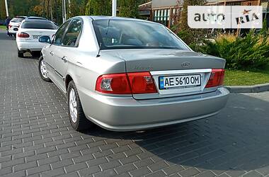 Седан Kia Magentis 2004 в Дніпрі