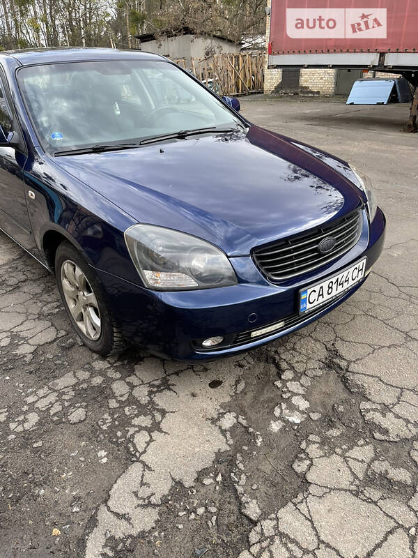 Седан Kia Magentis 2006 в Буче