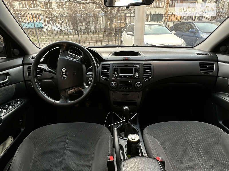 Седан Kia Magentis 2008 в Запорожье