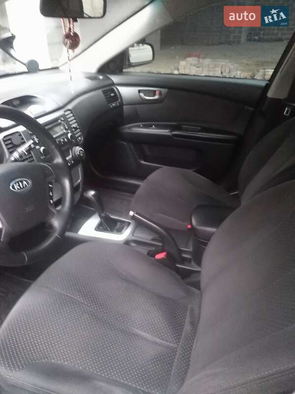 Седан Kia Magentis 2007 в Івано-Франківську