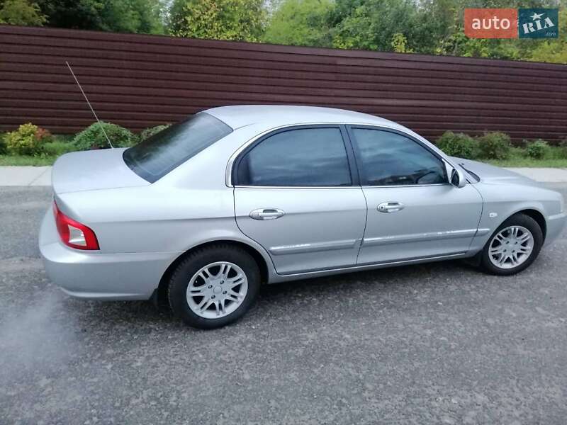 Седан Kia Magentis 2006 в Києві