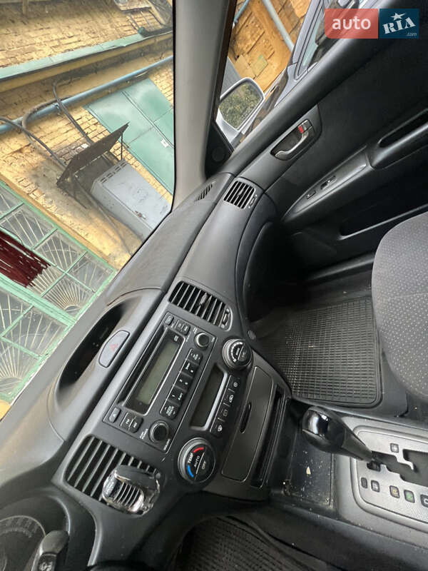 Седан Kia Magentis 2006 в Киеве