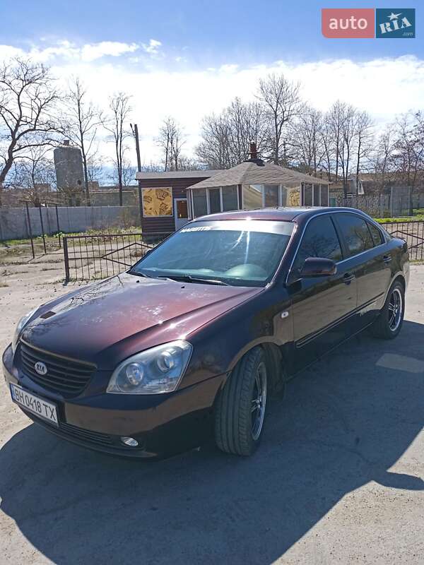 Седан Kia Magentis 2006 в Очакове