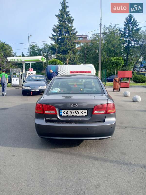 Седан Kia Magentis 2008 в Киеве