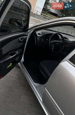 Седан Kia Magentis 2009 в 