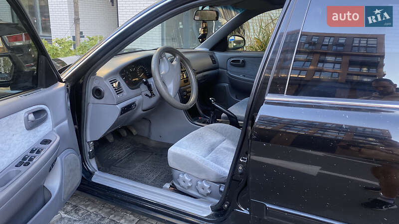 Седан Kia Magentis 2005 в Киеве