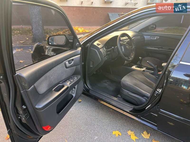 Седан Kia Magentis 2008 в Киеве