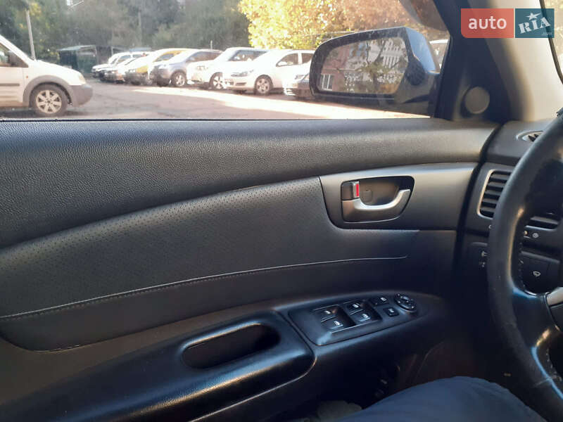 Седан Kia Magentis 2007 в Рівному