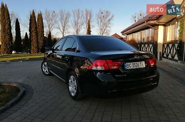 Седан Kia Magentis 2008 в Львові