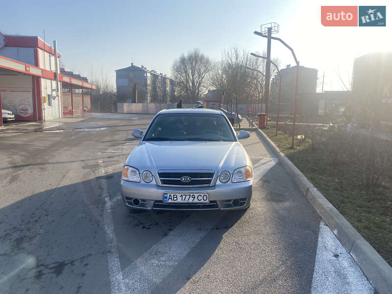 Седан Kia Magentis 2004 в Виннице