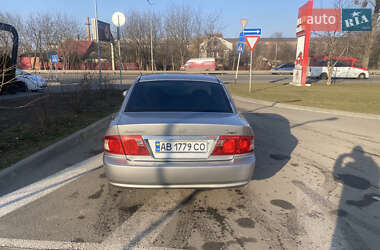 Седан Kia Magentis 2004 в 