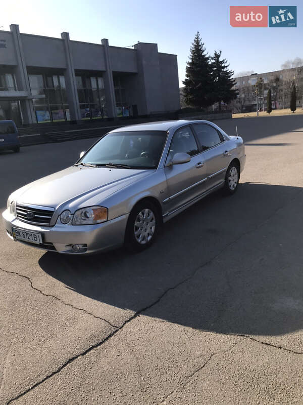 Седан Kia Magentis 2004 в Рівному