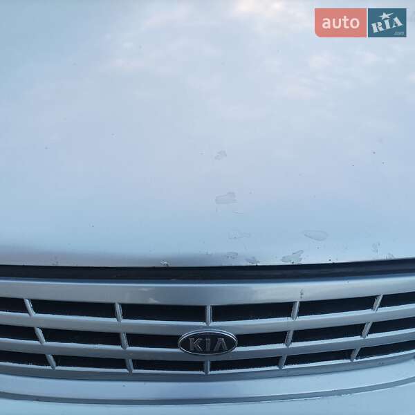Седан Kia Magentis 2001 в Микуличах