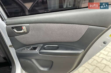Седан Kia Magentis 2006 в Ивано-Франковске