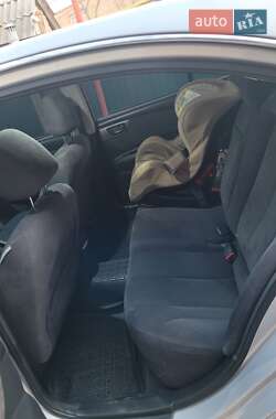 Седан Kia Magentis 2005 в 