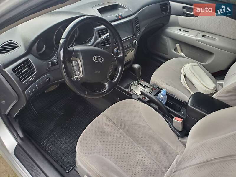 Седан Kia Magentis 2008 в Львове