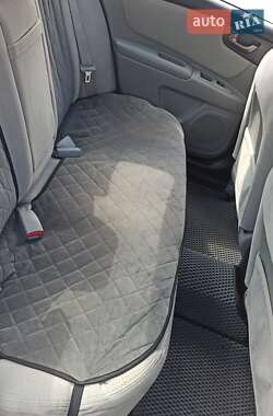 Седан Kia Magentis 2008 в 