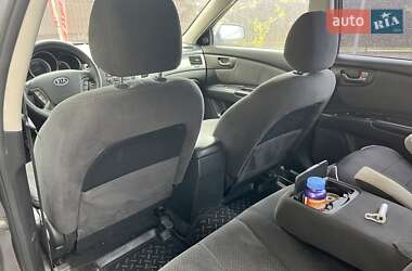Седан Kia Magentis 2009 в 