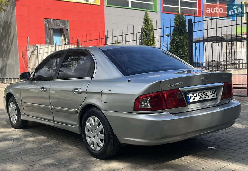 Седан Kia Magentis 2002 в Одессе