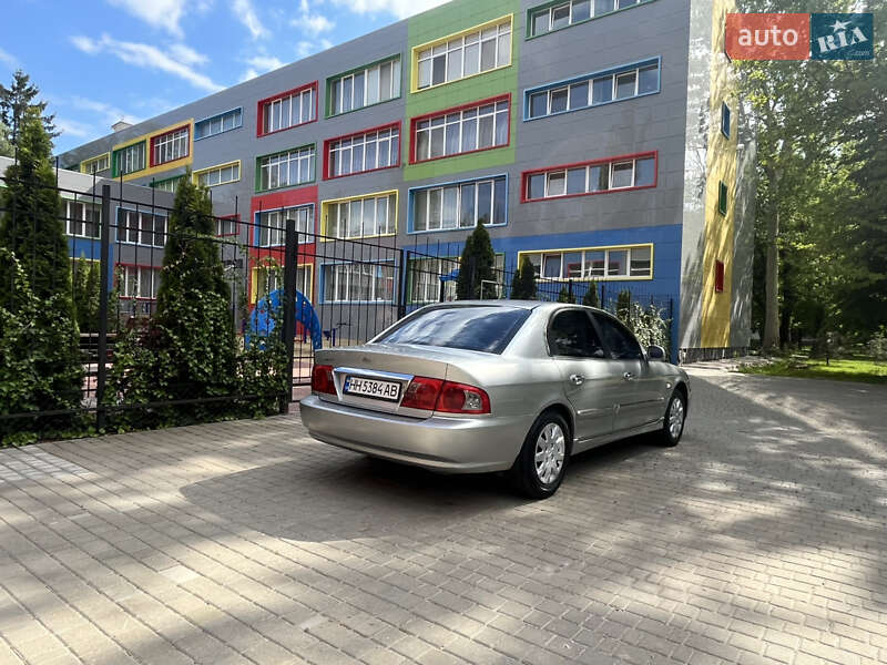Седан Kia Magentis 2002 в Одессе