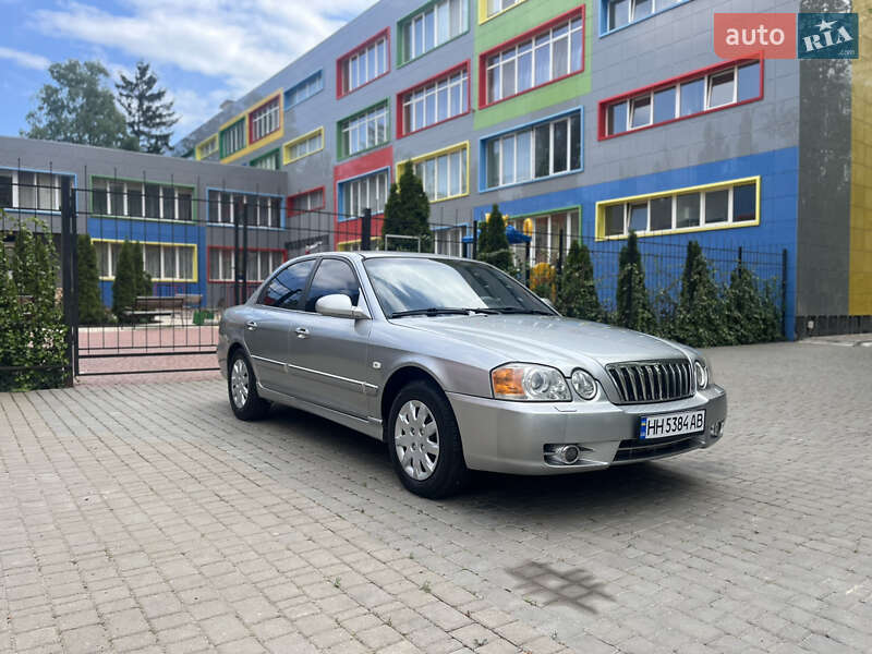 Седан Kia Magentis 2002 в Одессе