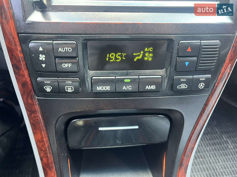 Седан Kia Magentis 2002 в Одессе