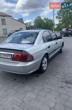 Седан Kia Magentis 2003 в 