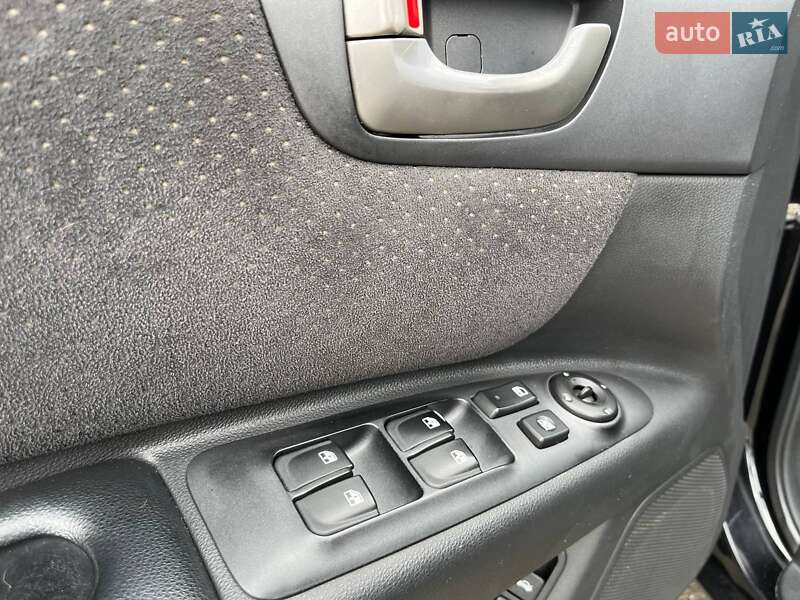 Седан Kia Magentis 2008 в Киеве