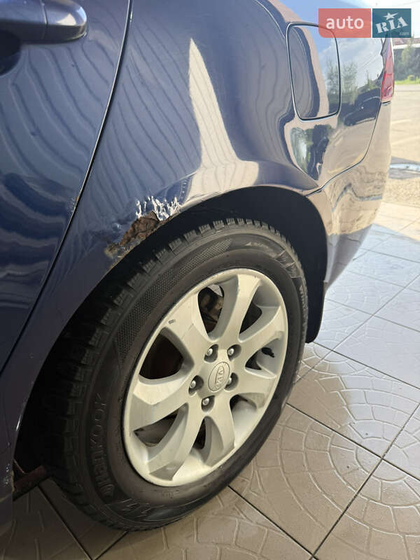 Седан Kia Magentis 2007 в Києві