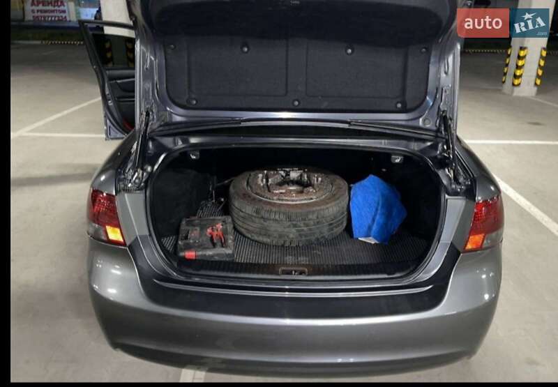 Седан Kia Magentis 2008 в Борисполі