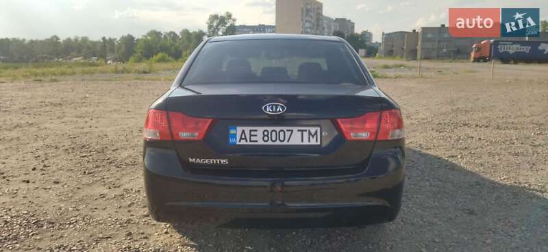 Седан Kia Magentis 2009 в Днепре