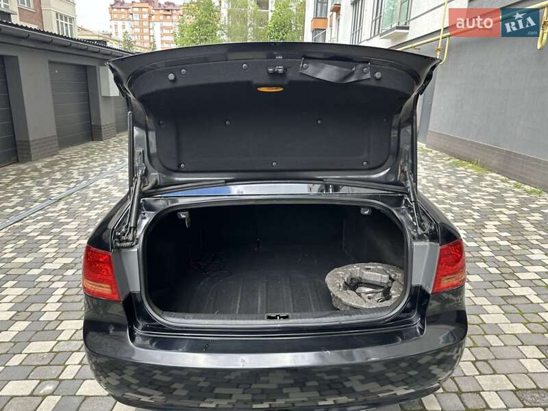 Седан Kia Magentis 2008 в Ивано-Франковске