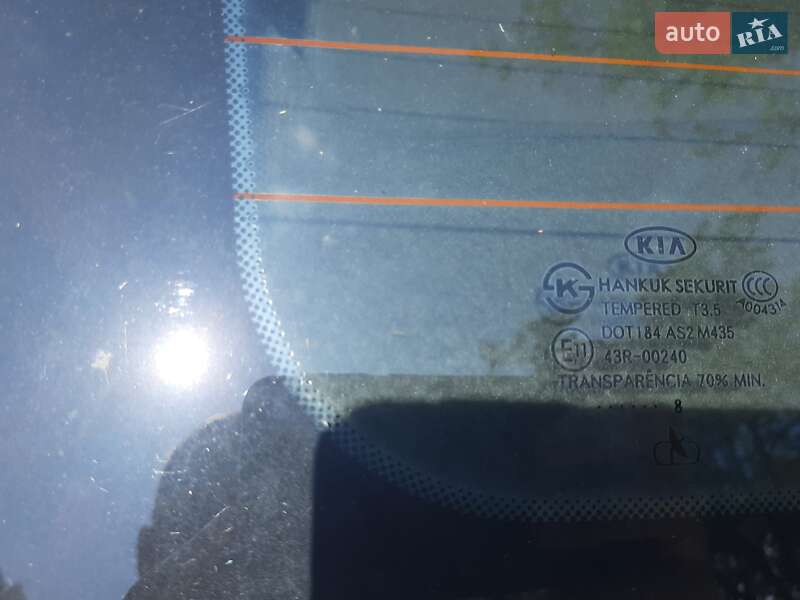 Седан Kia Magentis 2008 в Києві